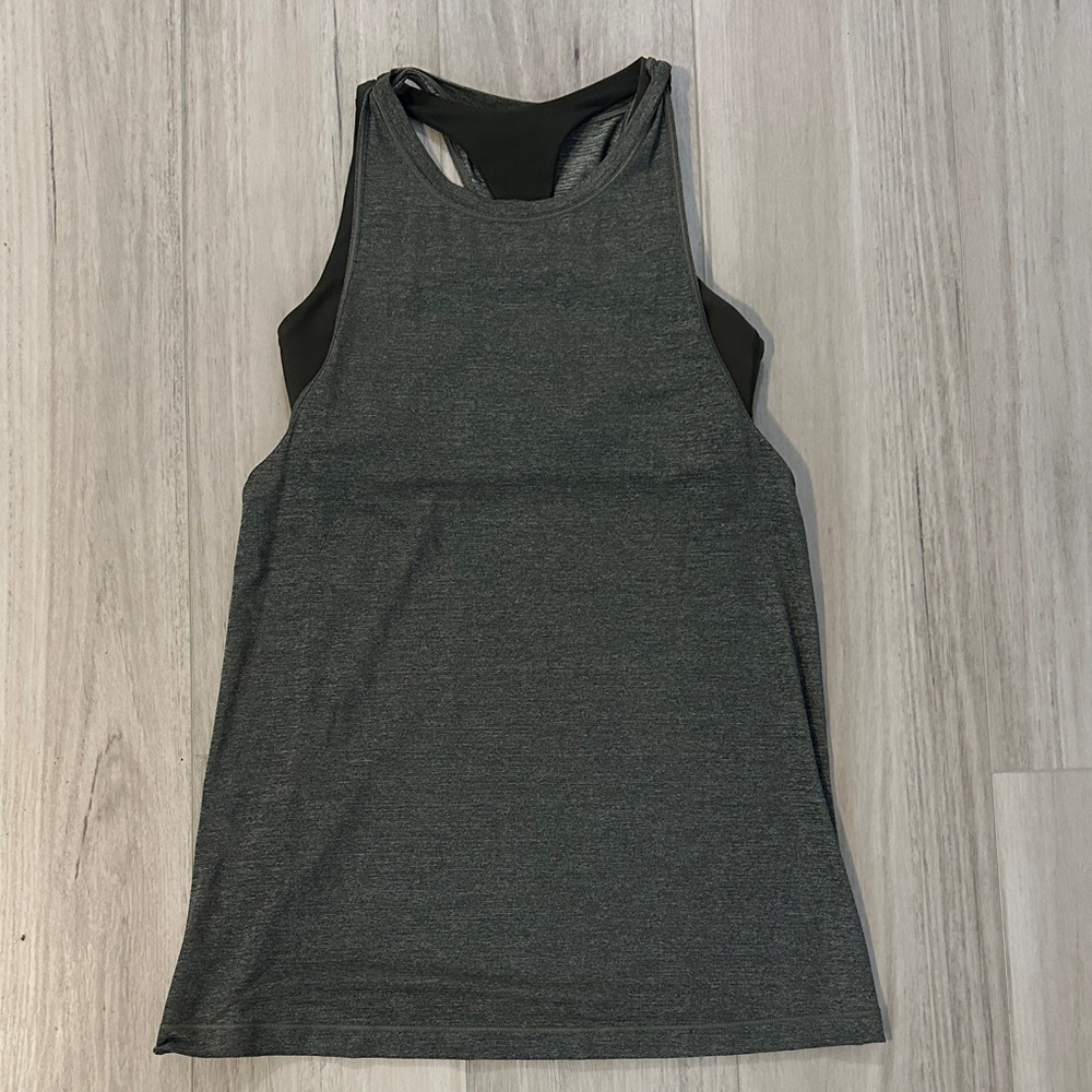 Women’s lululemon athletica Green 2 in 1 Tank Top